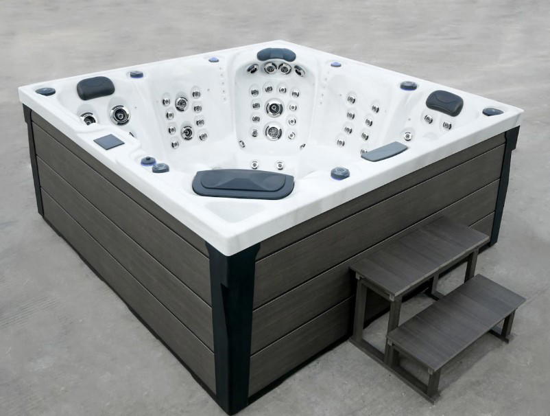 Four of our Top-Selling Hot Tubs | Platinum Spas