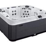 Platinum Spas Palermo hot tub – three-quarter view